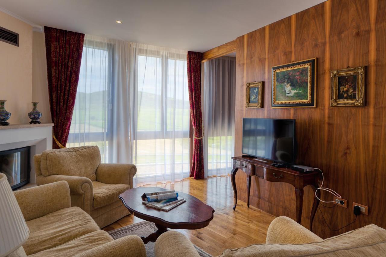 Hotel Soli Invicto Elenovo  المظهر الخارجي الصورة