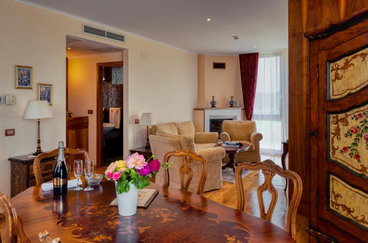 Hotel Soli Invicto Elenovo  المظهر الخارجي الصورة