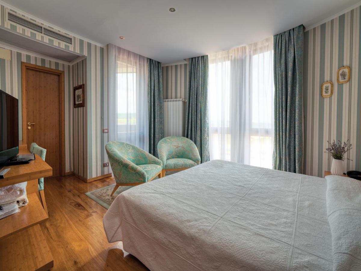 Hotel Soli Invicto Elenovo  المظهر الخارجي الصورة